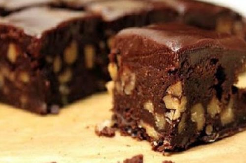 Η πιο λαχταριστική και αφράτη καριόκα ταψιού