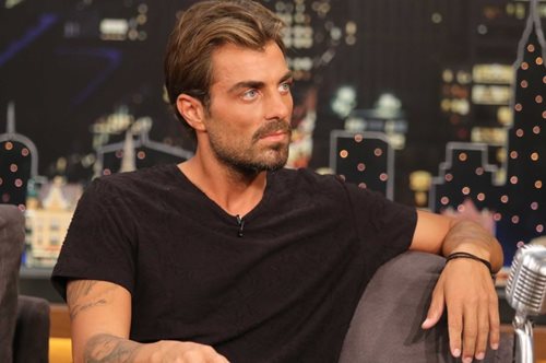 Πώς ο Στέλιος Χανταμπάκης έσωσε μία γυναίκα οδηγό στην λεωφόρο Κηφισίας