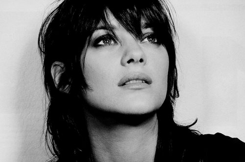 «Κυρία» θα πει μάγκας γένους θηλυκού