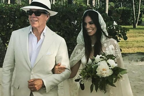 Ο γάμος της κόρης του Tommy Hilfiger στο εξωτικό Mustique της Καραϊβικής και το πιο boheme νυφικό 