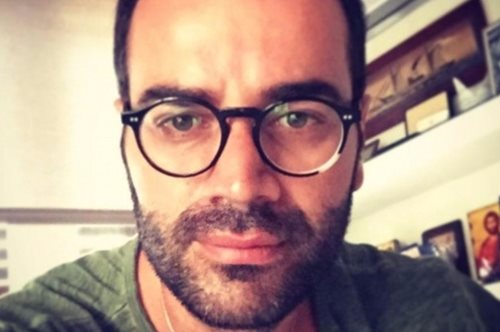 Ο Θεσσαλονικιός δικηγόρος ξαναχτύπησε: «Ξέρω πόσο λυπήθηκες για τη Νανά»