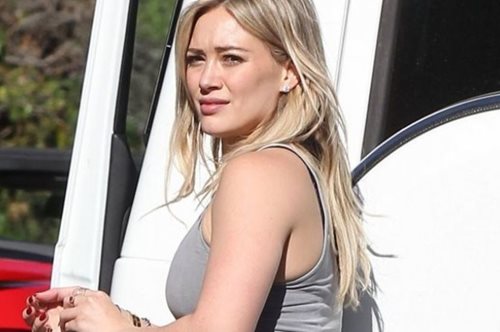 Τα παπούτσια του καλοκαιριού μόλις προσγειώθηκαν σε διάσημα πόδια