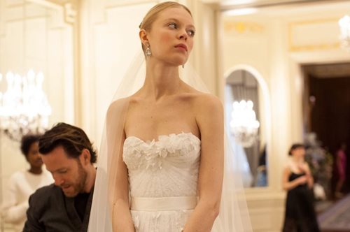 Νυφικό μακιγιάζ χωρίς επαγγελματική βοήθεια. Καν'το μόνη σου με ένα βίντεο-σεμινάριο