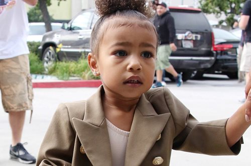 Δείτε τη ντουλάπα της Νορθ Γουέστ, κόρης της Κιμ και του Κάνιε