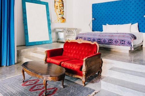 Το σπίτι του Εσκομπάρ μεταμορφώθηκε σε εντυπωσιακό ξενοδοχείο και θα θέλεις να κάνεις κράτηση τώρα