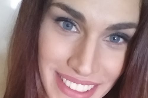 Κωνσταντίνα Λία: Το πρώτο transgender μοντέλο δίνει τη λύση απέναντι στο ρατσισμό 