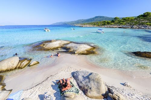 Το άγνωστο εξωτικό νησί της Ελλάδας με τον κρυμμένο άσσο στο μανίκι 