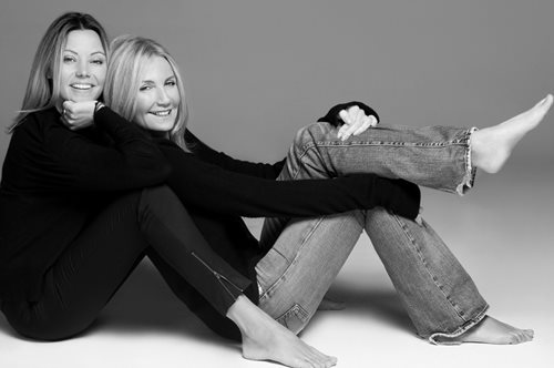 Mεγάλο αφιέρωμα του Guardian στο brand της συζύγου του Κυριάκου Μητσοτάκη, Zeus + Dione