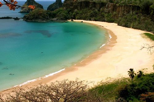 Αυτή είναι η πιο όμορφη παραλία του κόσμου. Είναι επικίνδυνο ακόμα και να φτάσεις μέχρι εκεί