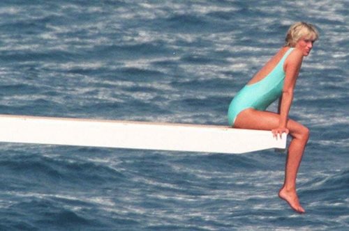 Η μία φωτογραφία της Νταϊάνα που καθορίζει τη μόδα 20 χρόνια μετά