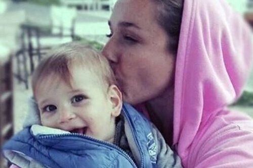 Ο μικρός γιος του Σάκη Ρουβά και της Κάτια Ζυγούλη είναι ίδιος ο μπαμπάς του