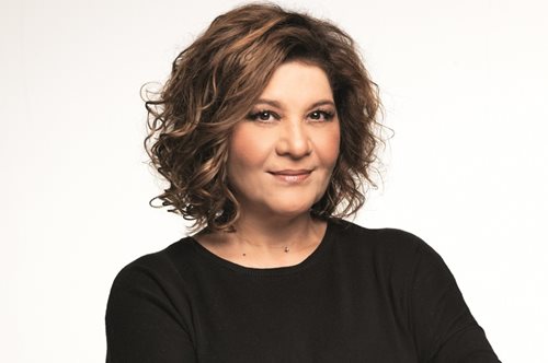 «Θέλω να με αγαπάνε, όχι να με θαυμάζουν. Είναι το σακατιλίκι μου αυτό»