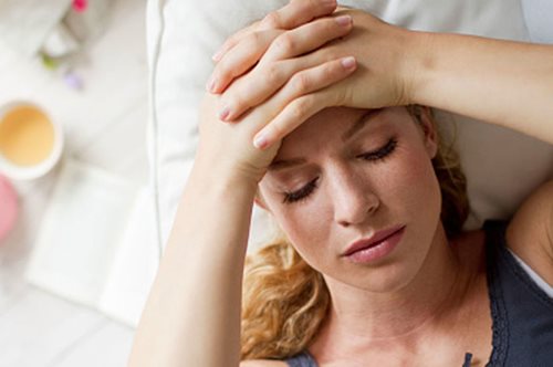 Έτσι φτιάχνεται ο θαυματουργός, φυσικός χυμός που νικάει τις ημικρανίες 