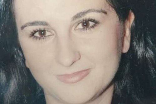 39χρονη εργαζόμενη μητέρα έδωσε Πανελλαδικές και πέρασε στην Ιατρική