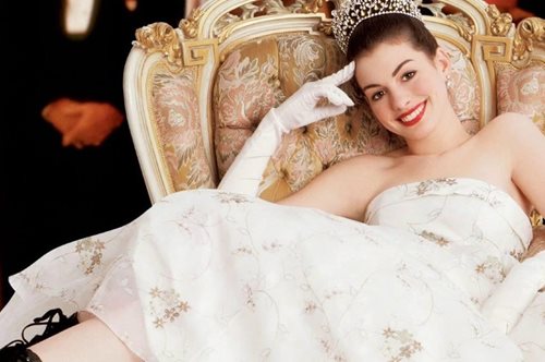 10 φτηνά νυφικά για να εξοικονομήσεις χρήματα για το lux ξενοδοχείο του μήνα του μέλιτος  