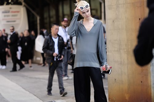 Yπάρχει καλός λόγος που αυτές oι κουλ μπότες θα κάνουν φέτος στην άκρη τα ankle boots