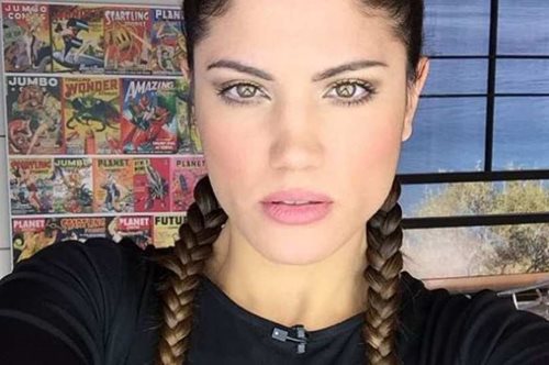 Aυτό θα πει αλλαγή. Και ξαφνικά η Μαίρη Συνατσάκη έγινε ξανθιά