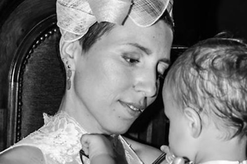 Μια Ιταλίδα 40 ετών έχασε τη μάχη με τον καρκίνο και άφησε 17 δώρα στην κόρη της