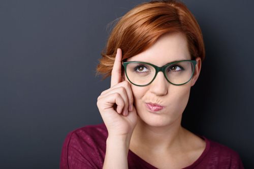 Μεγάλο κεφάλι, μακριά δάχτυλα. 10 χαρακτηριστικά του σώματος σου που φανερώνουν ότι είσαι ιδιοφυΐα 