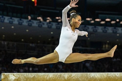 Μια έφηβη μόλις έγραψε ιστορία στην ενόργανη γυμναστική με μια απίστευτη καινούργια κίνηση