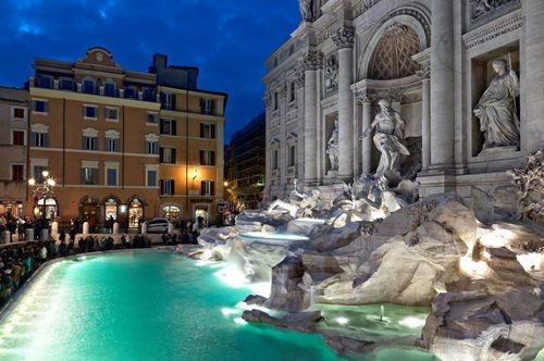 Αυτός είναι ο λόγος που αυτά τα 8 μέρη τραβάνε τον κόσμο σαν μαγνήτης