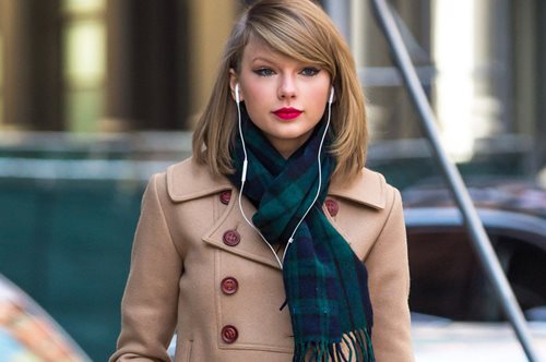 H ντουλάπα της Taylor Swift μοιάζει με καλοστημένη αποθήκη