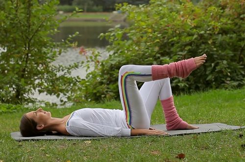 Με αυτές τις 5 ασκήσεις η μέση και οι γοφοί θα λεπτύνουν μέσα σε λίγες εβδομάδες 