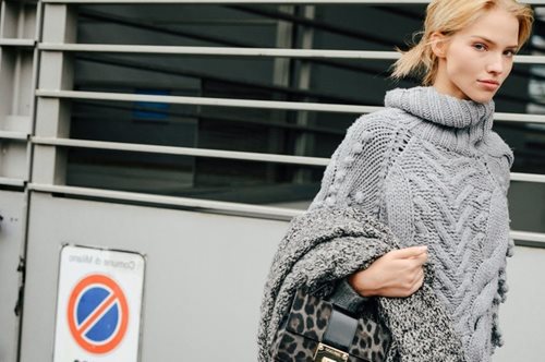 Το τέλος του μάλλινου. Φέτος όλα τα πουλόβερ μας θα είναι έτσι και μόνον έτσι