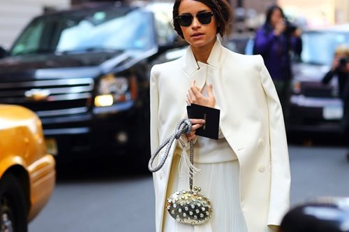 10 μαθήματα μόδας για να δημιουργήσεις τις πιο κομψές εμφανίσεις μετά τα 40