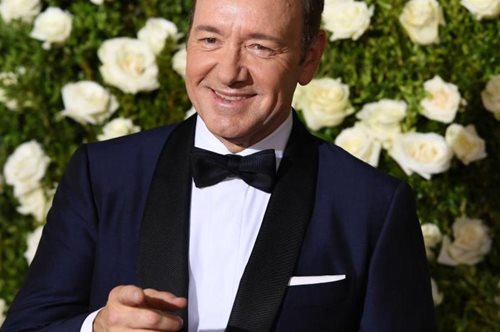 Η θλίψη του να βλέπεις τους σπουδαίους να γκρεμίζονται 