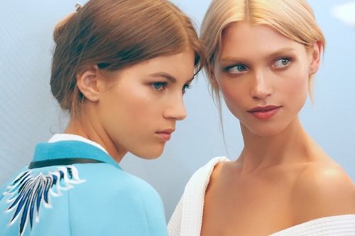 Τα 4 προϊόντα για πιο νεανική επιδερμίδα, μέσα σε 7 μόλις ημέρες 