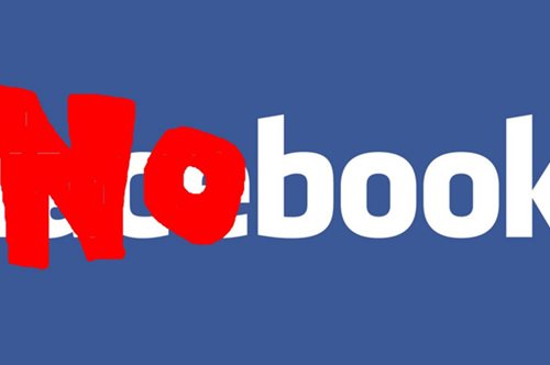 Η Νινέττα και οι δύο Μαρίες που αντιστέκονται στο Facebook. Δε θέλουν, βρε παιδί μου