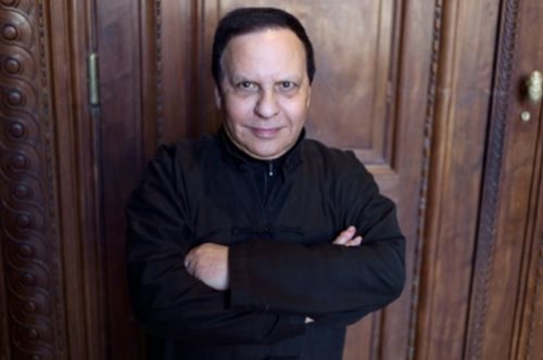 Πέθανε ο θρυλικός σχεδιαστής μόδας Αζεντίν Αλαϊά