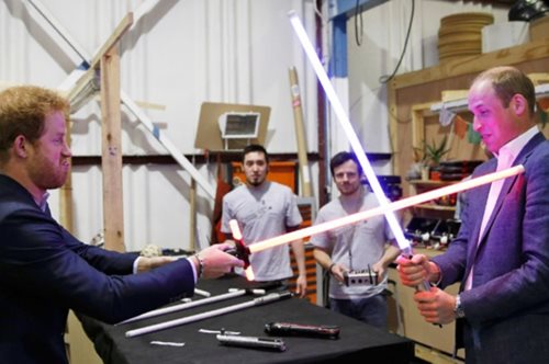 Οι πρίγκιπες Ουίλιαμ και Χάρι θα εμφανιστούν στη νέα ταινία του Star Wars