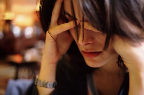 Αμφίδρομη σχέση: Πώς η ημικρανία σχετίζεται με την κατάθλιψη