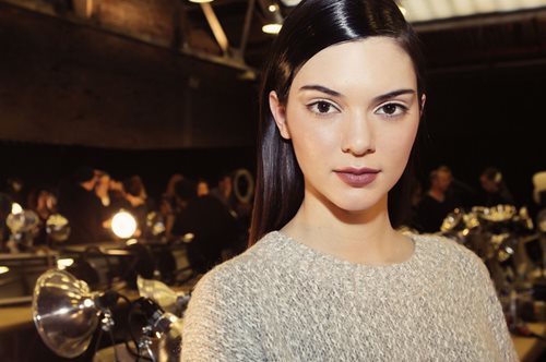 Πώς να αφαιρέσετε blackheads από τη μύτη αμέσως, χωρίς πόνο και χωρίς σημάδια 