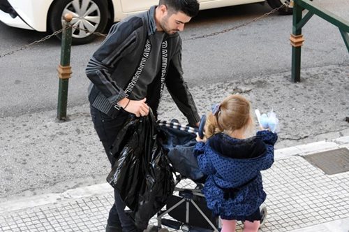 Ο Γιάννης Τσιμιτσέλης έγινε κομμωτής για χάρη της κόρης του 