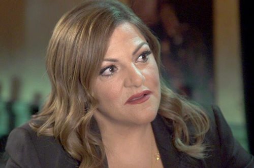 Ο εκνευρισμός της Βίκυς Σταυροπούλου με τους δημοσιογράφους: «Καταλαβαίνω ότι τα ψέματα πουλάνε»