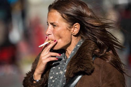 Ποτέ ξανά άλλη τζούρα. Το γράμμα ενός καπνιστή στην προσπάθεια απεξάρτησης από τη νικοτίνη 