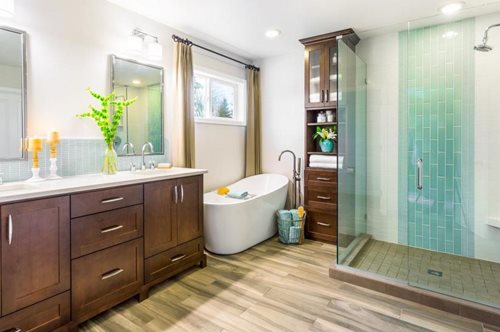 Το απίθανο κόλπο για την πιο καθαρή ντουζιέρα που έχεις δει δεν περιλαμβάνει καθαριστικό