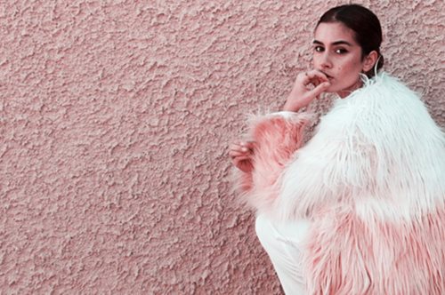 Ποια Ελληνίδα σχεδιάστρια μπήκε στη Βρετανική Vogue; 