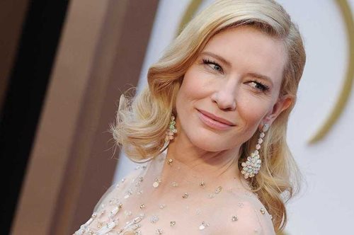 «Τι παραπάνω προσφέρει ένα serum;». Οι skingurus απαντούν σε 10 πολύτιμες ερωτήσεις ομορφιάς