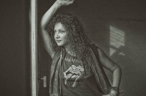 Η Σοφία Αρβανίτη εξομολογείται τον λόγο που δεν παραδέχθηκε ποτέ τη σχέση της με τον Μιχάλη Ρακιντζή