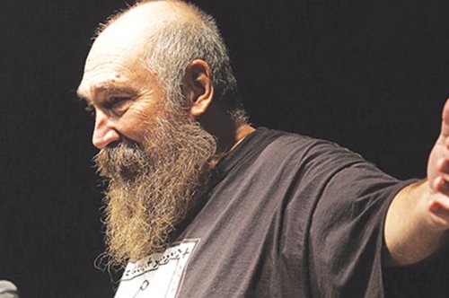 Πέθανε από ανακοπή ο Τζίμης Πανούσης