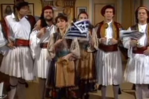 «Βρε, Σπύρο το ξέρεις εσύ ότι λιγουρεύονται τη Μακεδονία;». Οι Απαράδεκτοι σχολίαζαν το Σκοπιανό