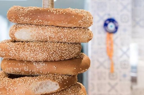 Ο ελληνικός φούρνος που έχει γίνει στέκι στο Σίδνευ της Αυστραλίας 