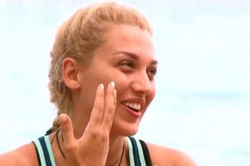 Η νέα ατάκα της Σπυροπούλου για τα κιλά της που την έκανε να αποθεωθεί από το twitter 