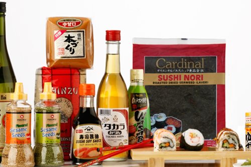 Στο ασιατικό ντελικατέσεν Wok shop της Κηφισιάς κανείς δεν κάνει τον Κινέζο. Είναι όλοι εξπέρ