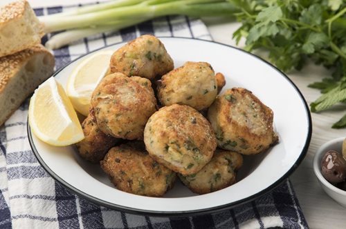 Τι να κάνεις με την ταραμοσαλάτα που περίσσεψε από το σαρακοστιανό τραπέζι