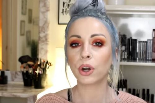 «Ξέφυγα από βιασμό»: Μια Θεσσαλονικιά YouTuber περιγράφει την εμπειρία της 